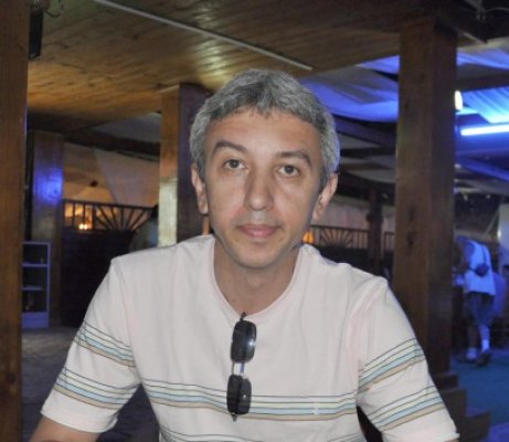 Ponta: Mă înţeleg perfect cu Dan Diaconescu fiindcă nu ne vorbim